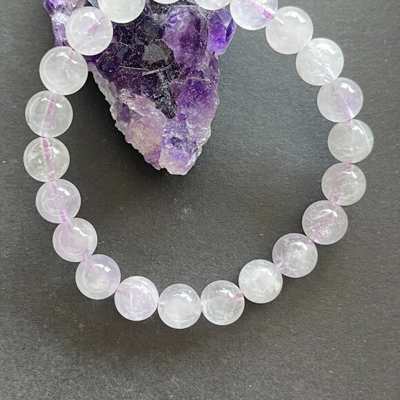 Lavender Amethyst Beaded Bracelet - 22 pcs - Picture 4 of 5